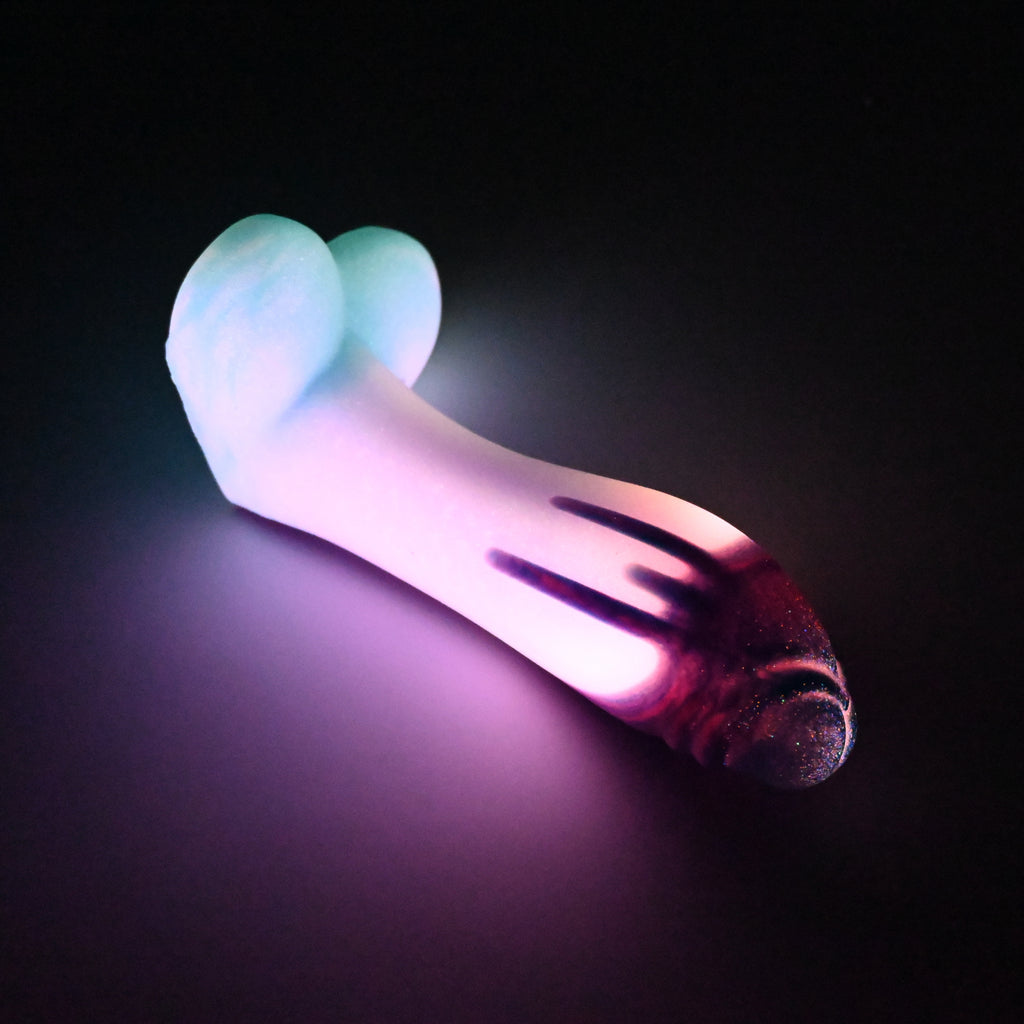 Q2SJV91 Aquus Small 0030 UV GITD