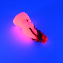 Load image into Gallery viewer, P2MHS32 Pluto Small 0050 UV GITD
