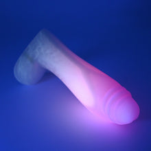 Load image into Gallery viewer, Q2SFR15 Aquus Small 0030 UV GITD
