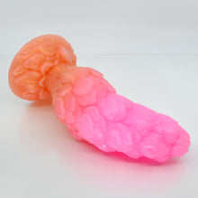 Load image into Gallery viewer, B4MEN01 Flora Large 0050 UV GITD
