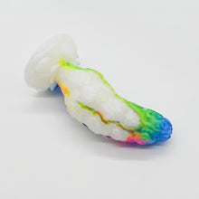 Load image into Gallery viewer, B3MHR92 Flora Medium 0050 UV GITD
