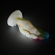 Load image into Gallery viewer, B3MHR92 Flora Medium 0050 UV GITD
