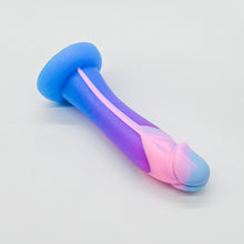 Load image into Gallery viewer, Z3SJW55 Caelus Medium 0030 UV GITD
