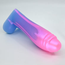 Load image into Gallery viewer, Q3SFR26 Aquus Medium 0030 UV GITD
