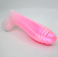 Load image into Gallery viewer, Q4SFQ34 Aquus Large 0030 UV GITD
