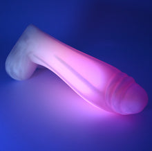 Load image into Gallery viewer, Q4SFQ34 Aquus Large 0030 UV GITD
