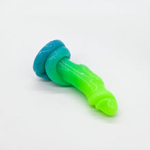 Load image into Gallery viewer, 32MJU65 Celia Small 0050 UV GITD
