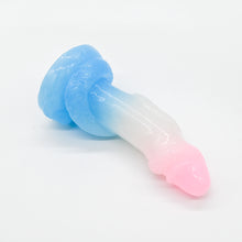 Load image into Gallery viewer, 33XJU67 Celia Medium 0020 UV GITD
