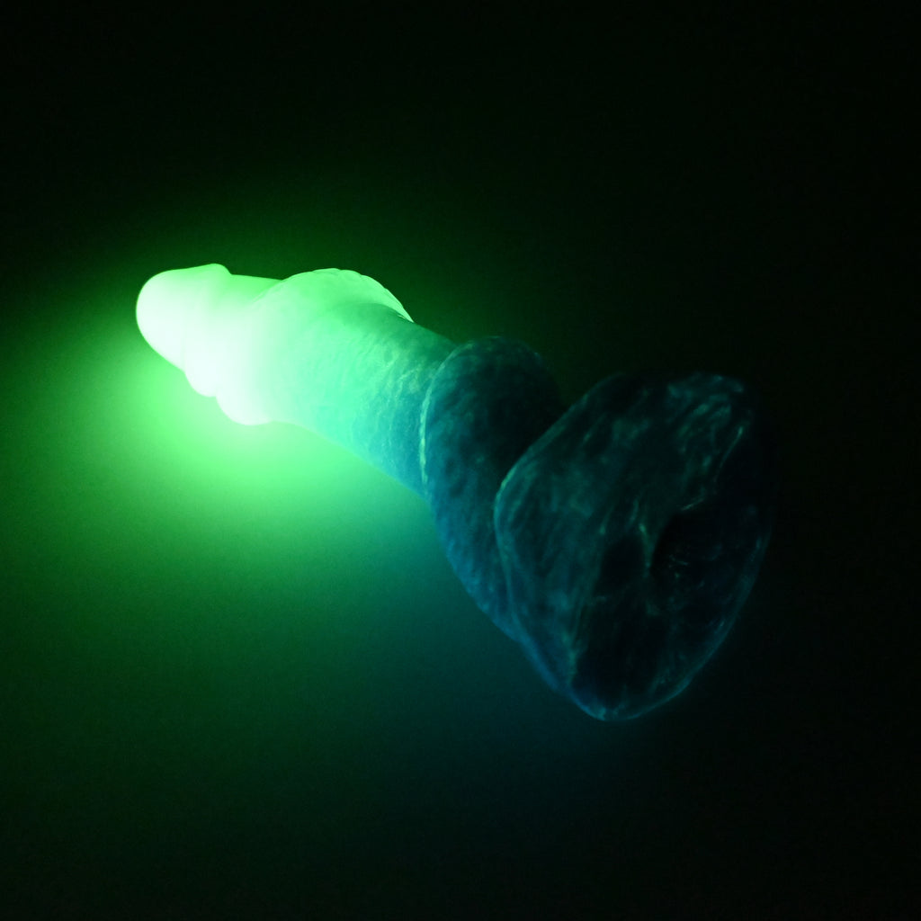 33MJU68 Celia Medium 0050 UV GITD GOBLIN HOLE