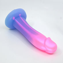 Load image into Gallery viewer, Z2SFR93 Caelus Small 0030 UV GITD

