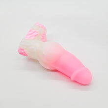 Load image into Gallery viewer, 53SJU78 Jacob Medium 0030 UV GITD GOBLIN HOLE
