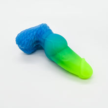 Load image into Gallery viewer, 53XJU80 Jacob Medium 0020 UV GITD
