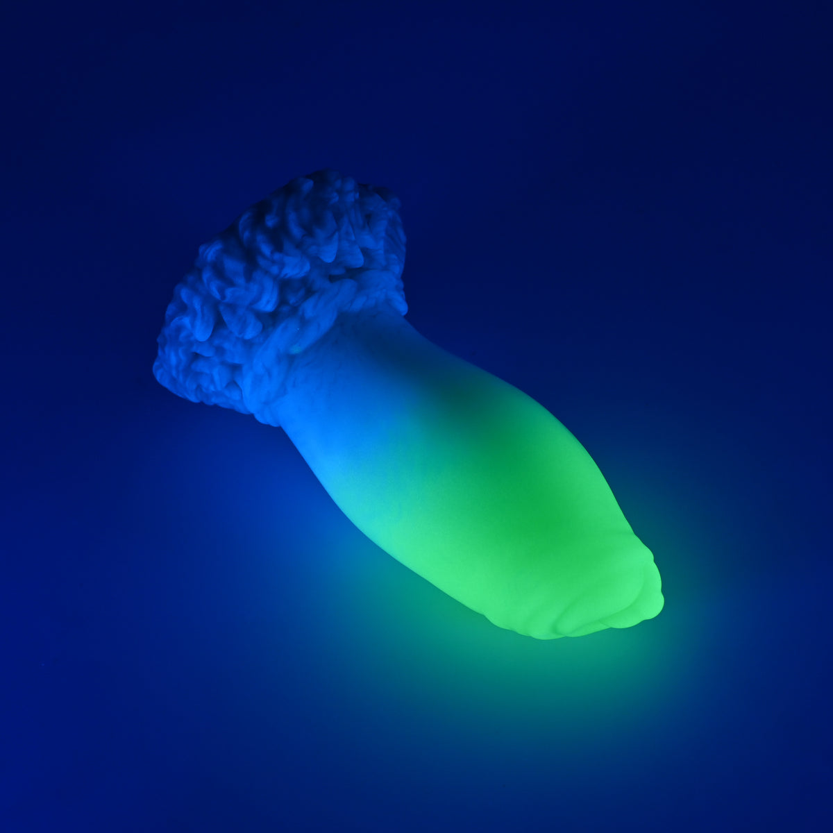82MJV02 Hue Small 0050 UV GITD