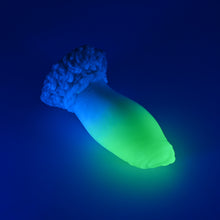 Load image into Gallery viewer, 82MJV02 Hue Small 0050 UV GITD
