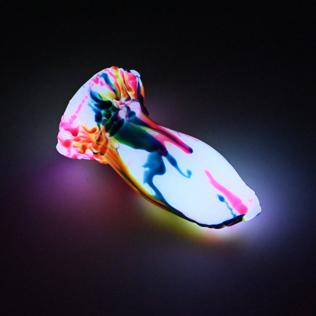 82MJV03 Hue Small 0050 UV GITD