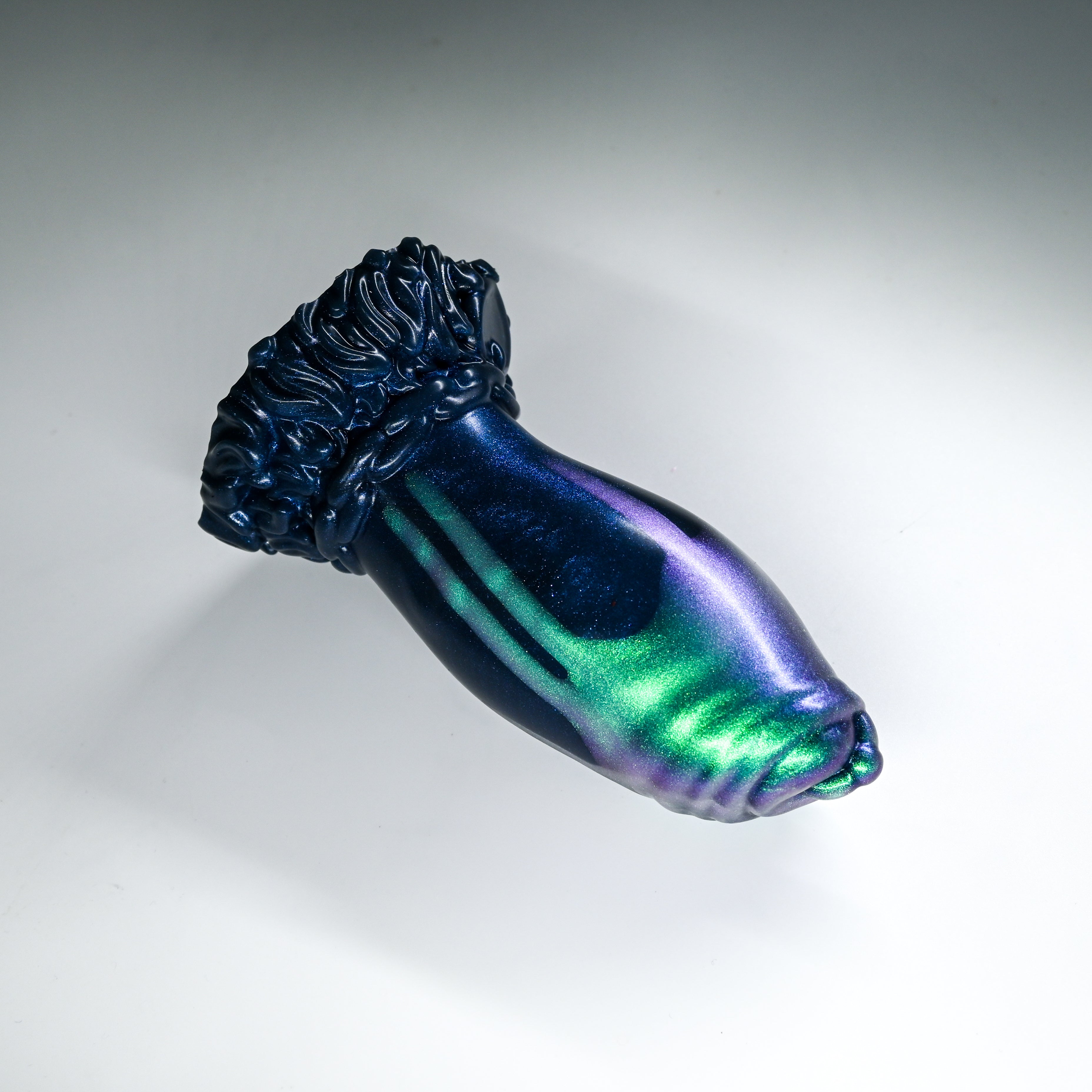 82MJV06 Hue Small 0050 CS