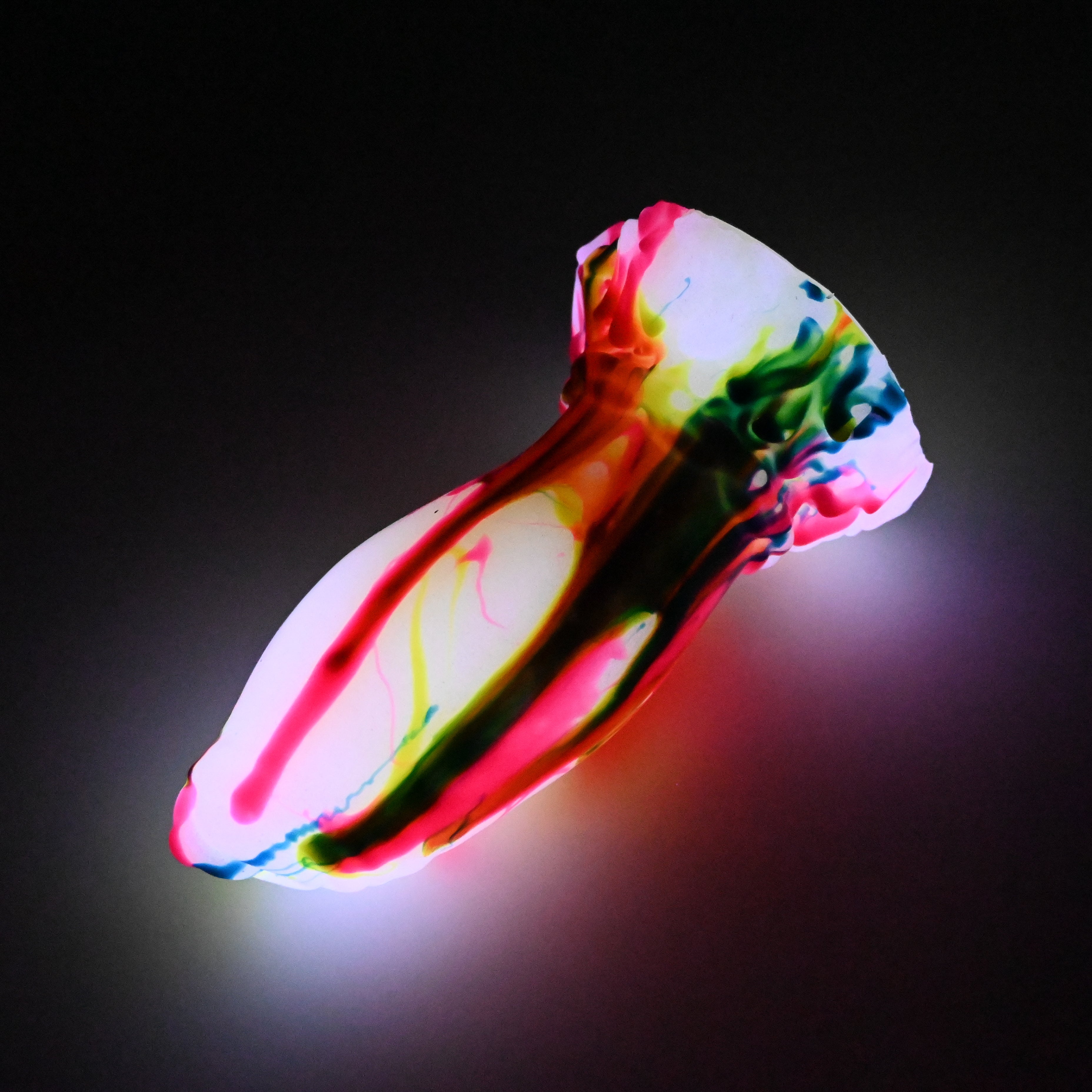 83MJV13 Hue Medium 0050 UV GITD