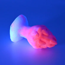 Load image into Gallery viewer, F1SFQ70 Dragonfruit Plug Mini 0030 UV GITD

