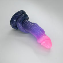 Load image into Gallery viewer, 33SHS00u Celia Medium 0030 UV GITD CS GHU
