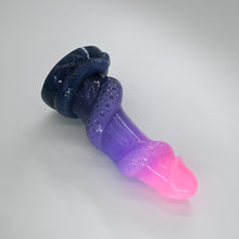 Load image into Gallery viewer, 33SHS00u Celia Medium 0030 UV GITD CS GHU
