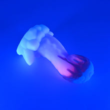 Load image into Gallery viewer, 73SJU90 Terra Medium 0030 UV GITD
