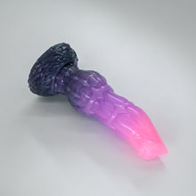 Load image into Gallery viewer, 62SHT17 Hellion Small 0030 UV GITD CS
