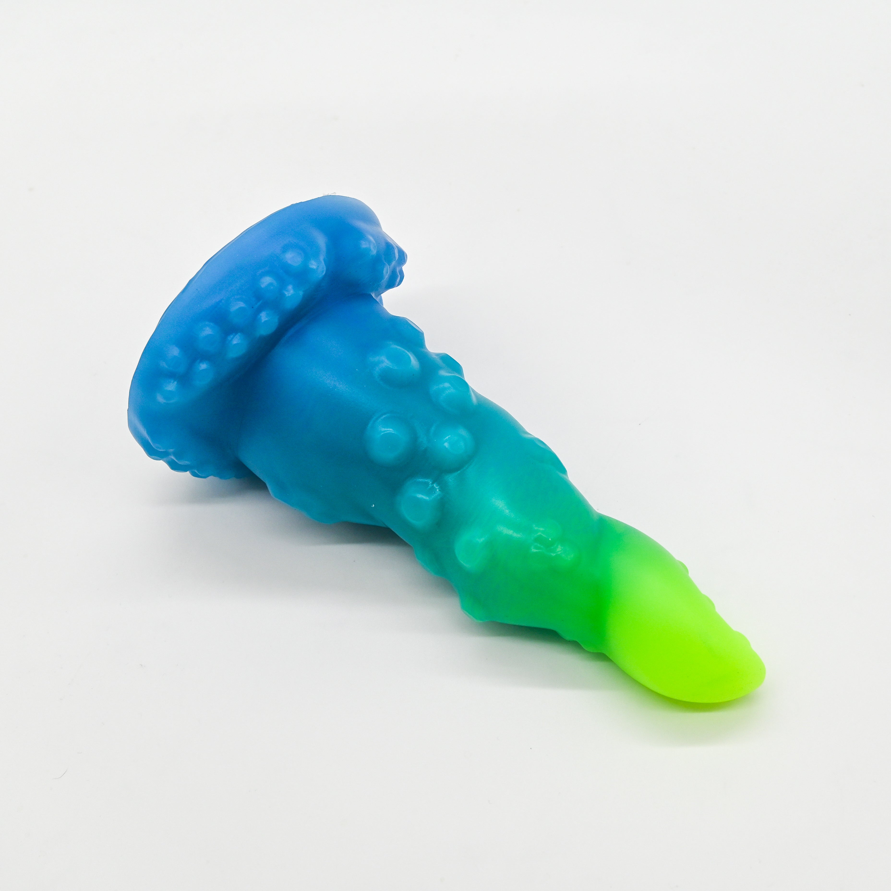 N3XJV86 Nereid Medium 0020 NUV GITD