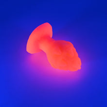 Load image into Gallery viewer, F3SJV45 Dragonfruit Plug Medium 0030 UV
