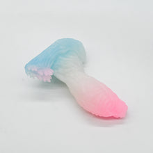 Load image into Gallery viewer, X2XJW40 Shin Small 0020 UV GITD
