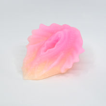 Load image into Gallery viewer, C2SFS23 Calypso Small 0030 UV GITD
