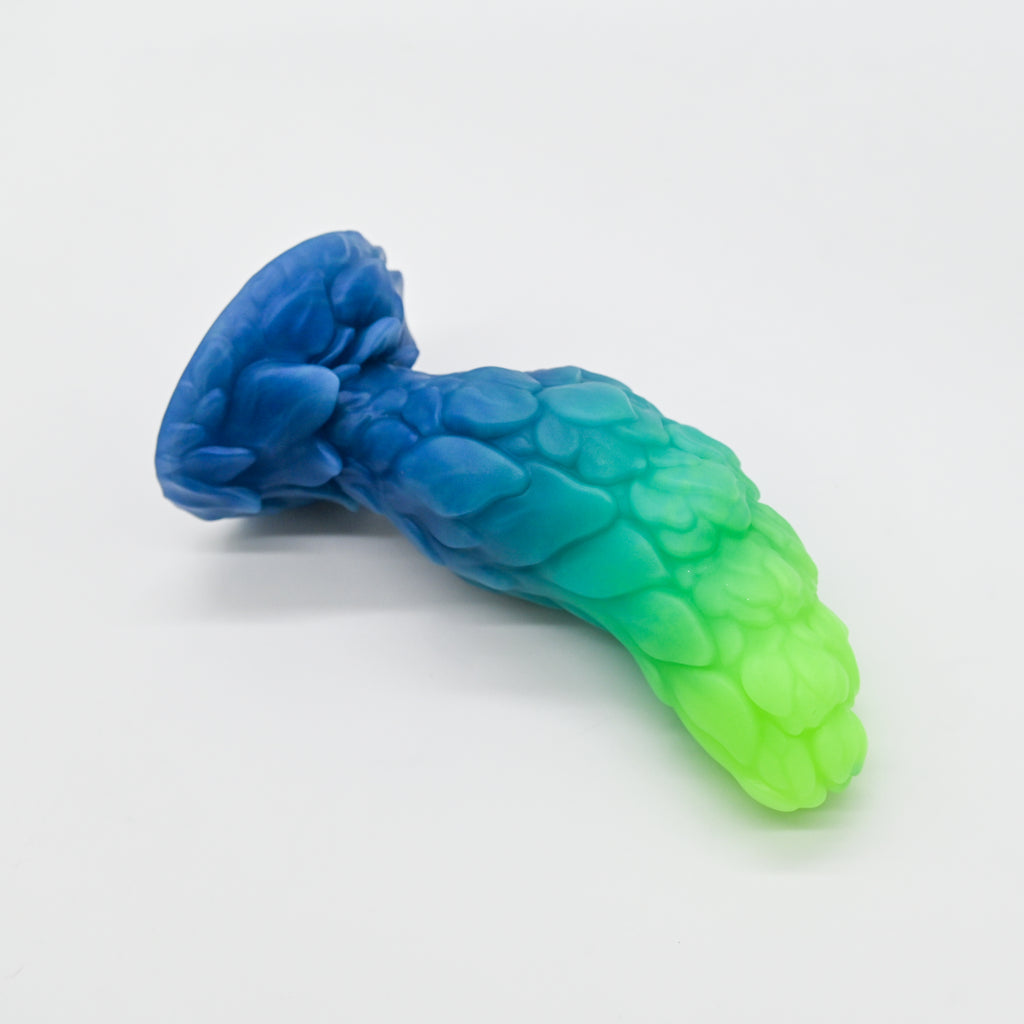 B2MJV35 Flora Small 0050 UV GITD