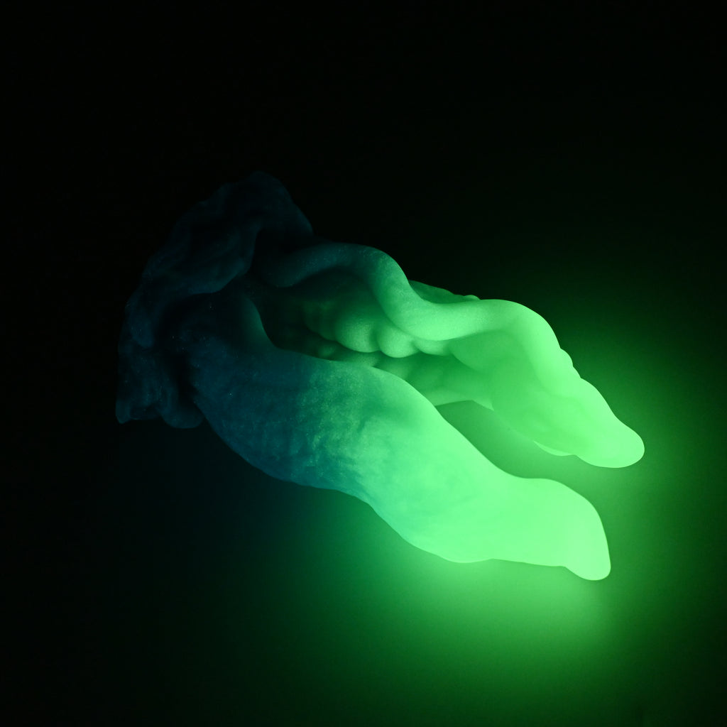 A3MJV25 Alara Medium 0050 UV GITD