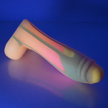 Load image into Gallery viewer, Q3MER40 Aquus Medium 0050 UV GITD
