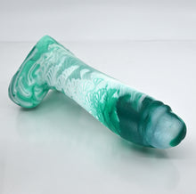 Load image into Gallery viewer, Q3MER42 Aquus Medium 0050 UV GITD
