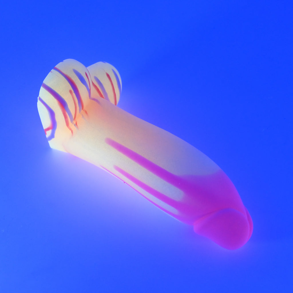 W2SJY26 Tellus Small 0030 UV GITD