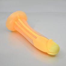 Load image into Gallery viewer, Z2SES82 Caelus Small 0030 UV GITD
