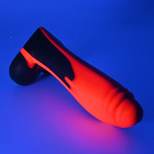 Load image into Gallery viewer, Q2MFS77 Aquus Small 0050 UV GITD
