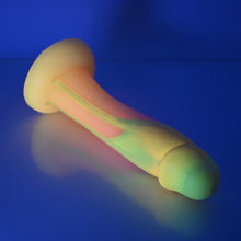 Load image into Gallery viewer, Z3SES96 Caelus Medium 0030 UV GITD
