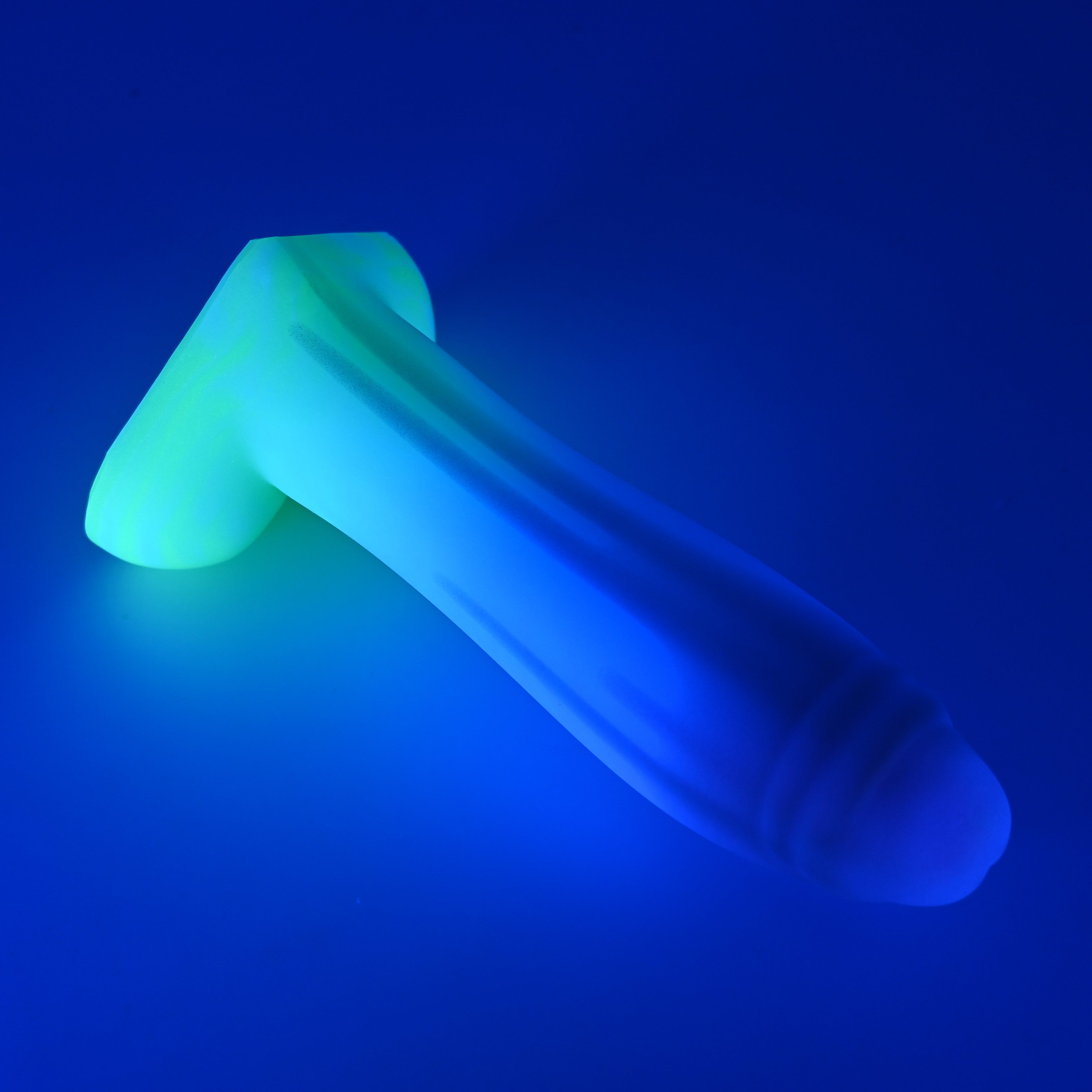 Q3SJX92 Aquus Medium 0030 UV GITD CS