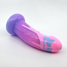 Load image into Gallery viewer, T2MGU07 Titan Small 0050 UV GITD
