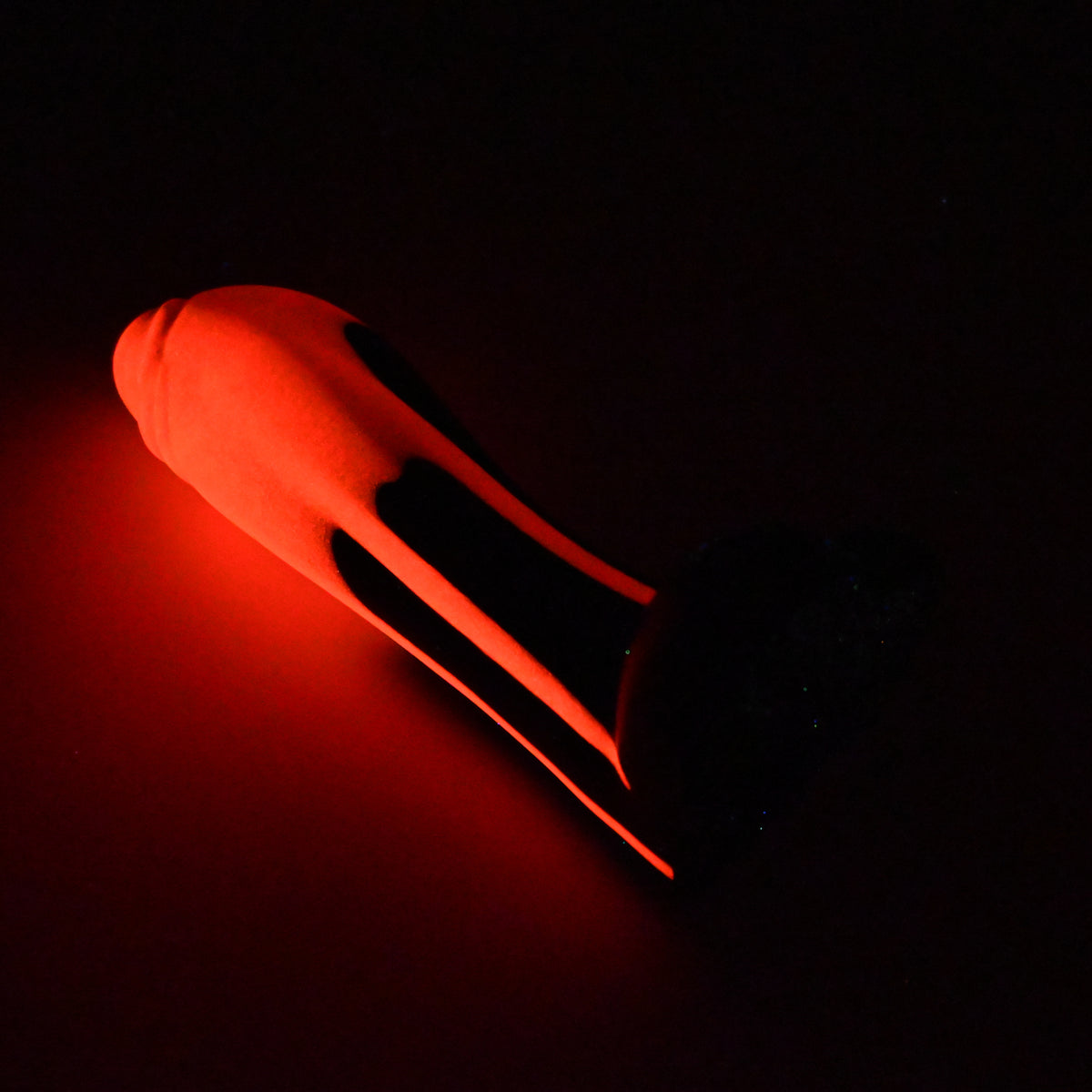 Q4MJX99 Aquus Large 0050 UV GITD GOBLIN HOLE