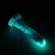 Load image into Gallery viewer, Z2MHV87 Caelus Small 0050 UV GITD
