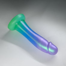 Load image into Gallery viewer, Z2SJY52 Caelus Small 0030 UV GITD CS
