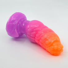 Load image into Gallery viewer, P2MGT83 Pluto Small 0050 UV GITD
