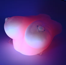 Load image into Gallery viewer, D4XGT33 Celeste Large 0020 UV GITD CS
