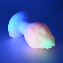 Load image into Gallery viewer, F3SFS32 Dragonfruit Plug Medium 0030 UV GITD
