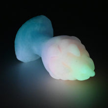 Load image into Gallery viewer, F3SFS32 Dragonfruit Plug Medium 0030 UV GITD
