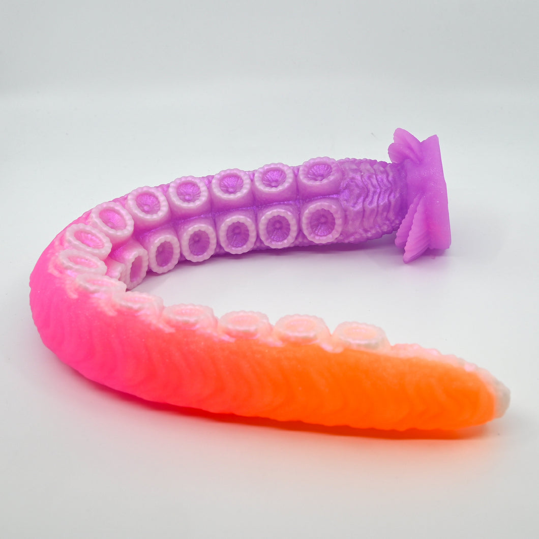 E4MGT40 Illex Large 0050 UV GITD