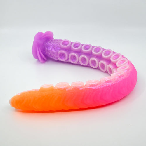E4MGT40 Illex Large 0050 UV GITD