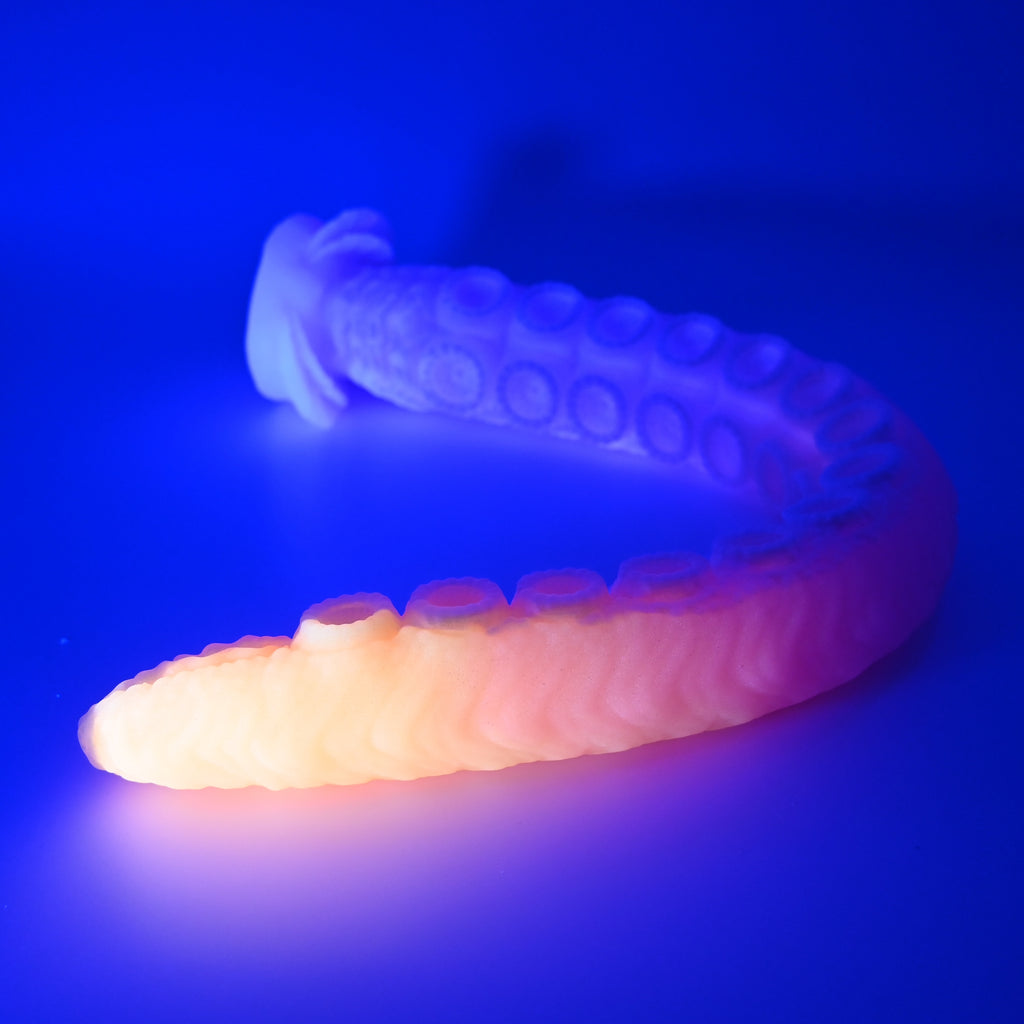 E4MGT40 Illex Large 0050 UV GITD